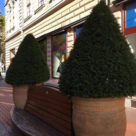 Gutenberg Apartments Szeged Exteriör bild